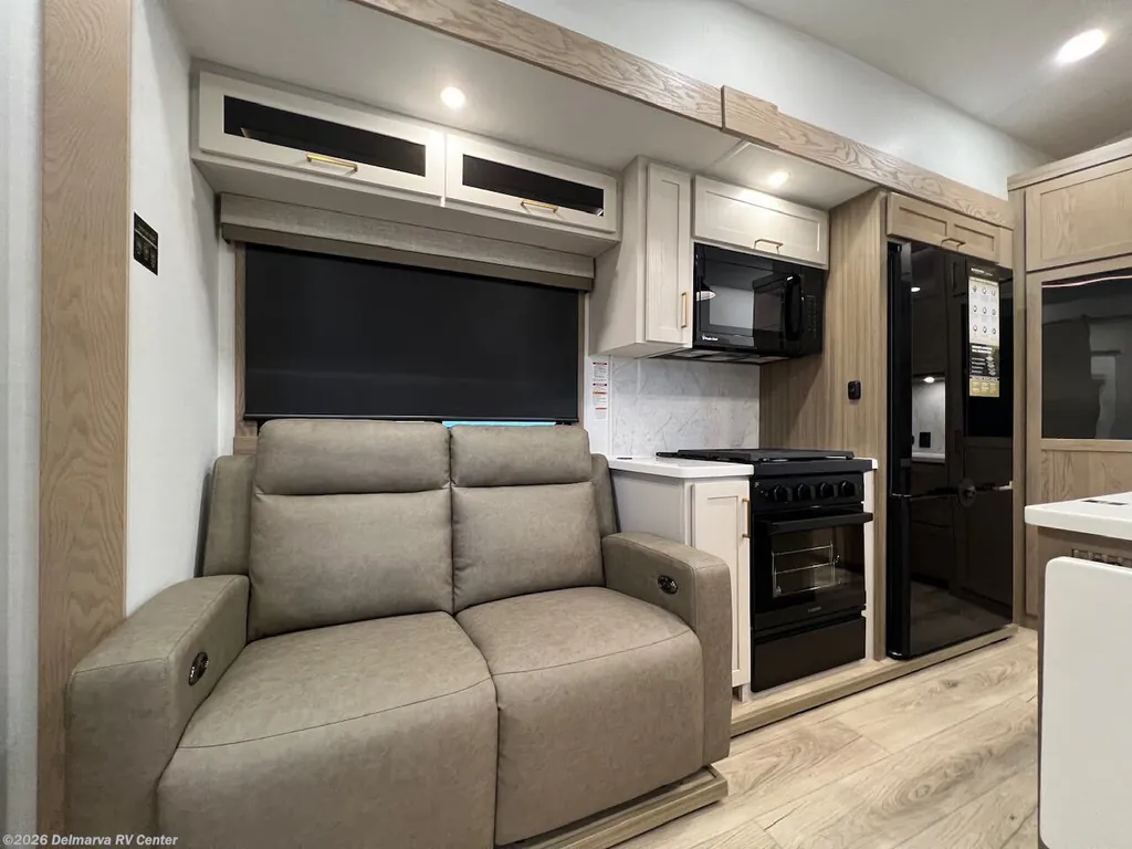 2027 Forest River Rockwood Signature 403SDB, Photos photo 22