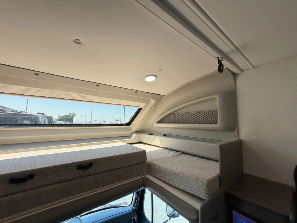 2027 Entegra Coach Accolade 37K, Photos photo 42