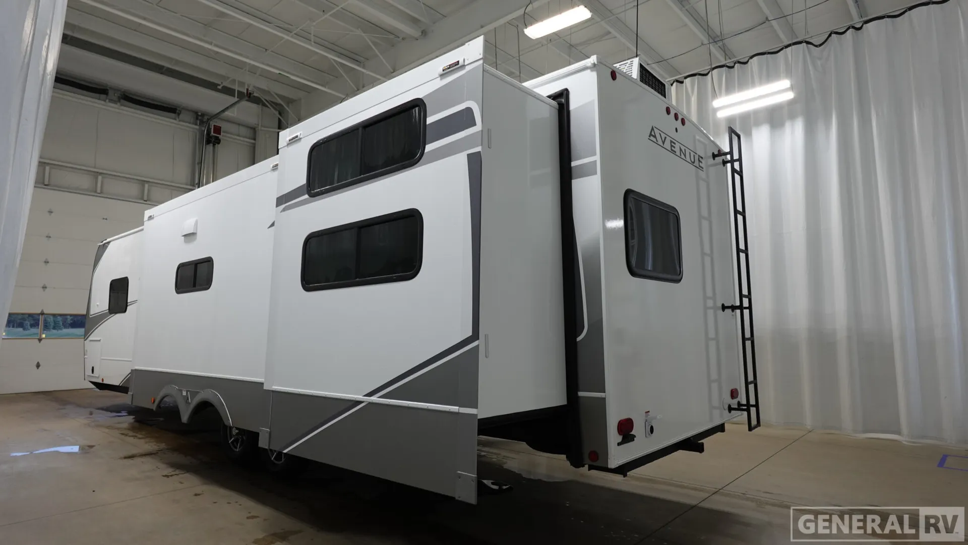 2026 Alliance RV Avenue 333BH - Photo 4