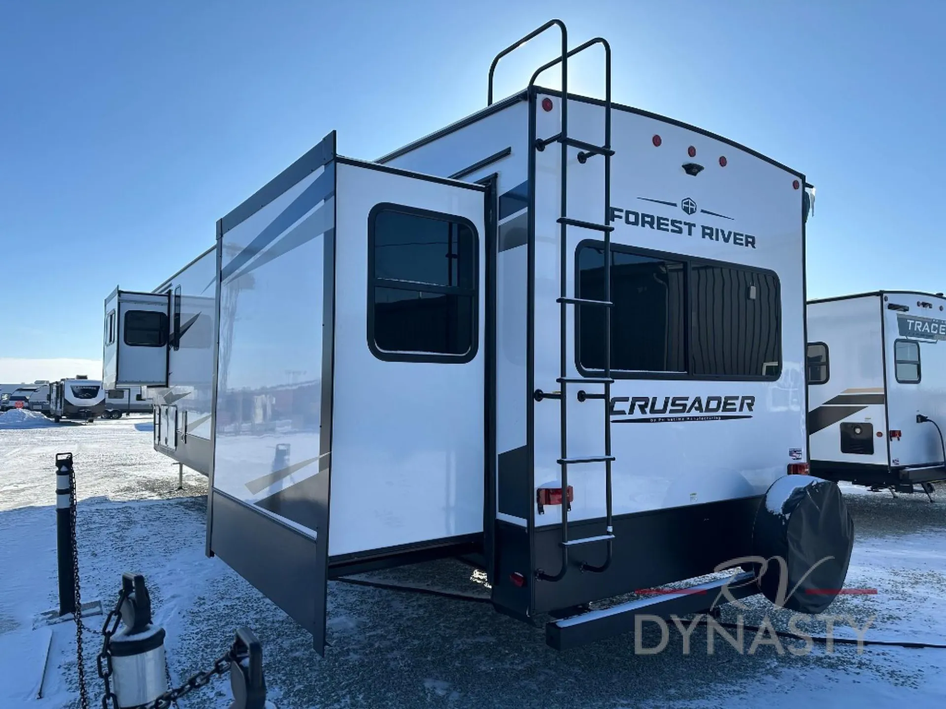 2025 Prime Time Crusader 375FLS - Photo 4