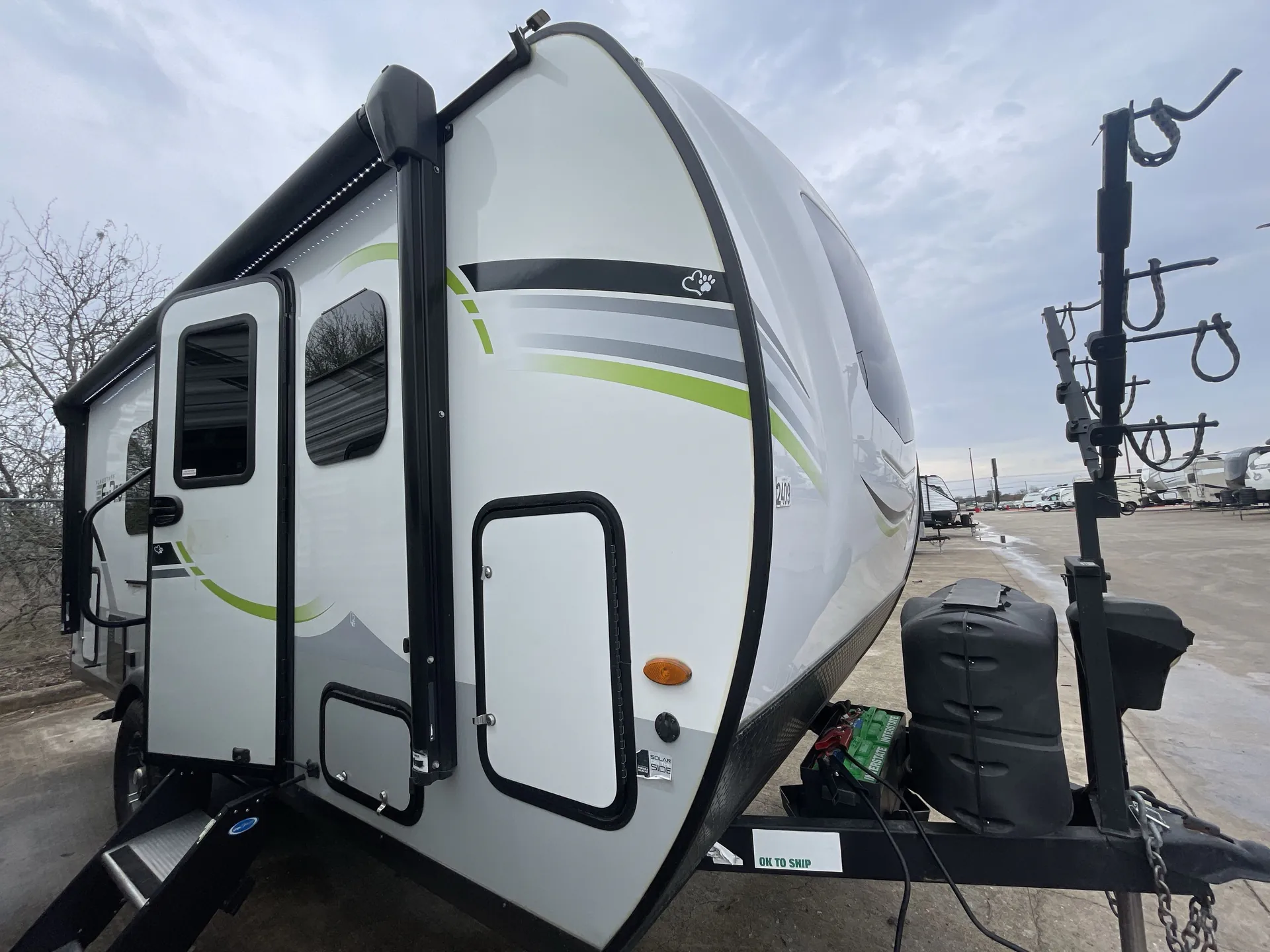 2023 Forest River Flagstaff E-Pro E19FBS - Photo 2