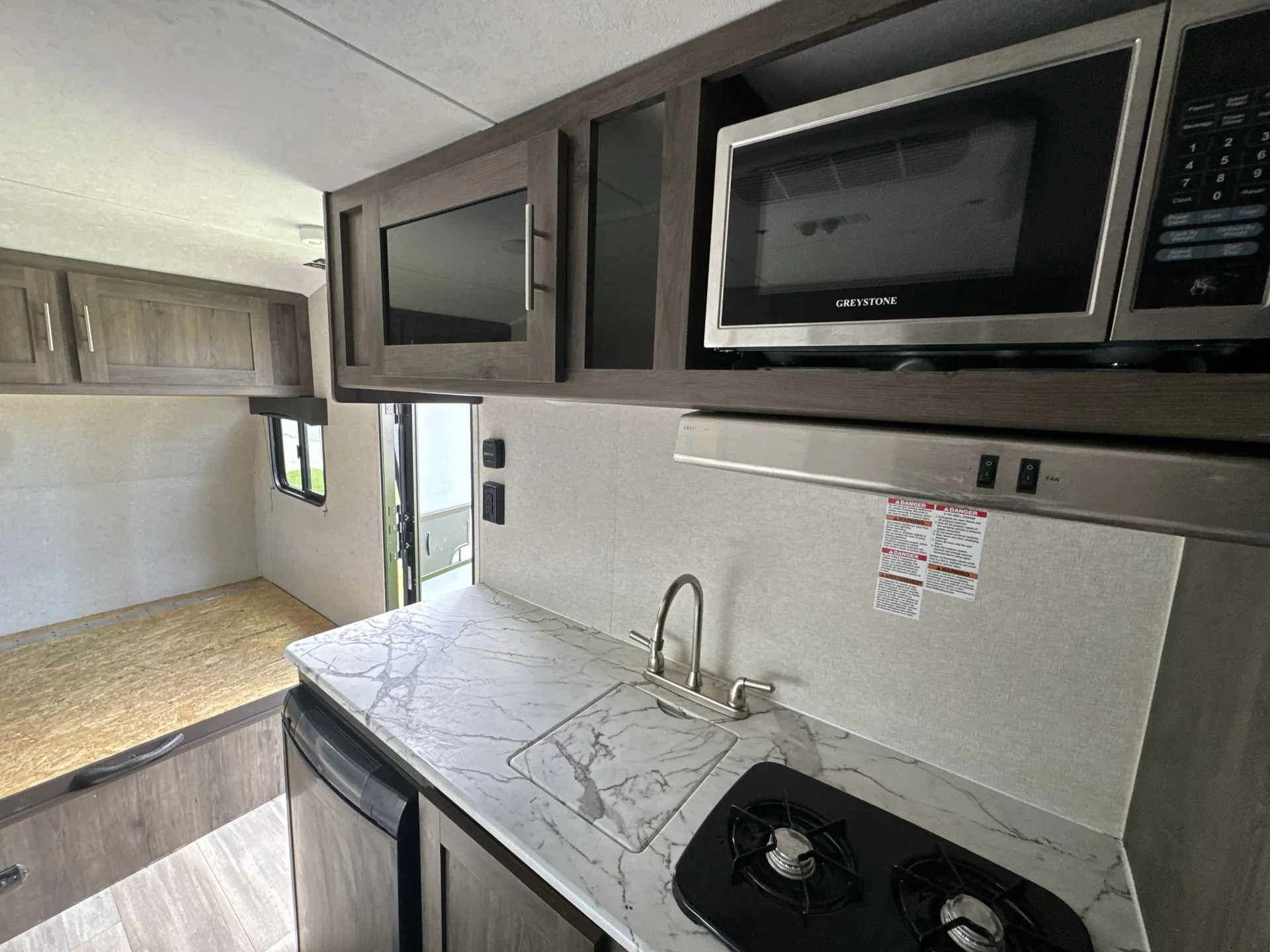 2021 Coachmen Clipper Cadet 17CBH - Photo 4