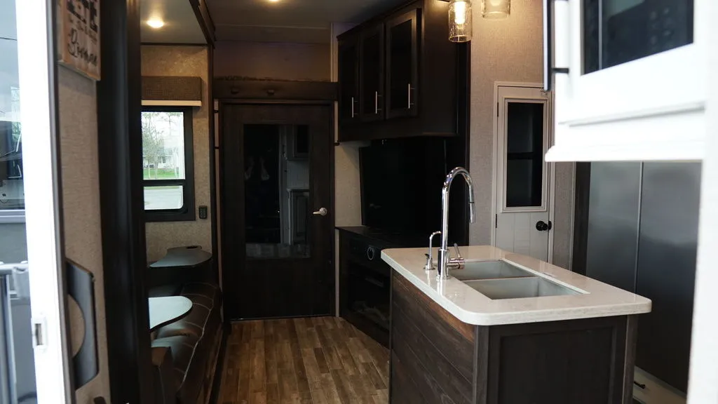 2021 Jayco Seismic 3512 - Photo 3