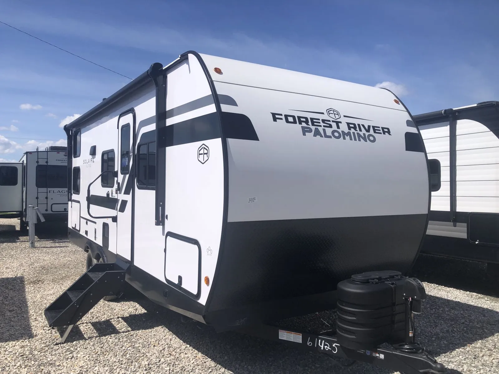 2026 PALOMINO SOLAIRE-LITE 235BH - Main photo