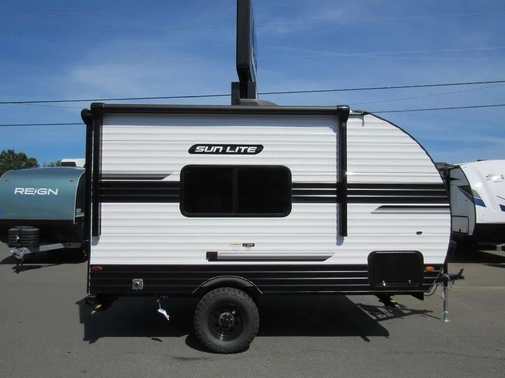 2026 Sunset Park RV Sun Lite 16BH - Photo 2