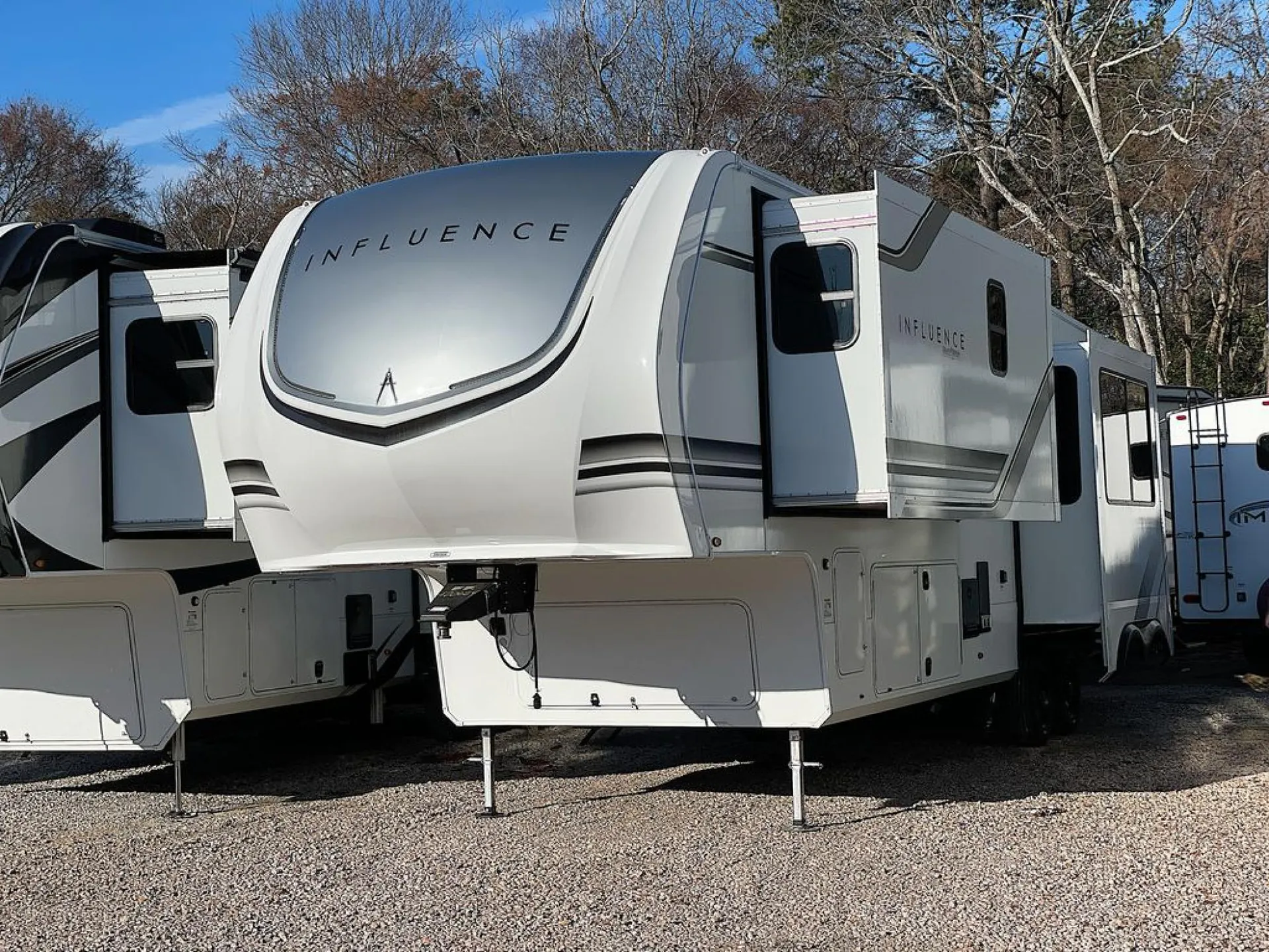 2025 Grand Design Influence 3203GK - Photo 2