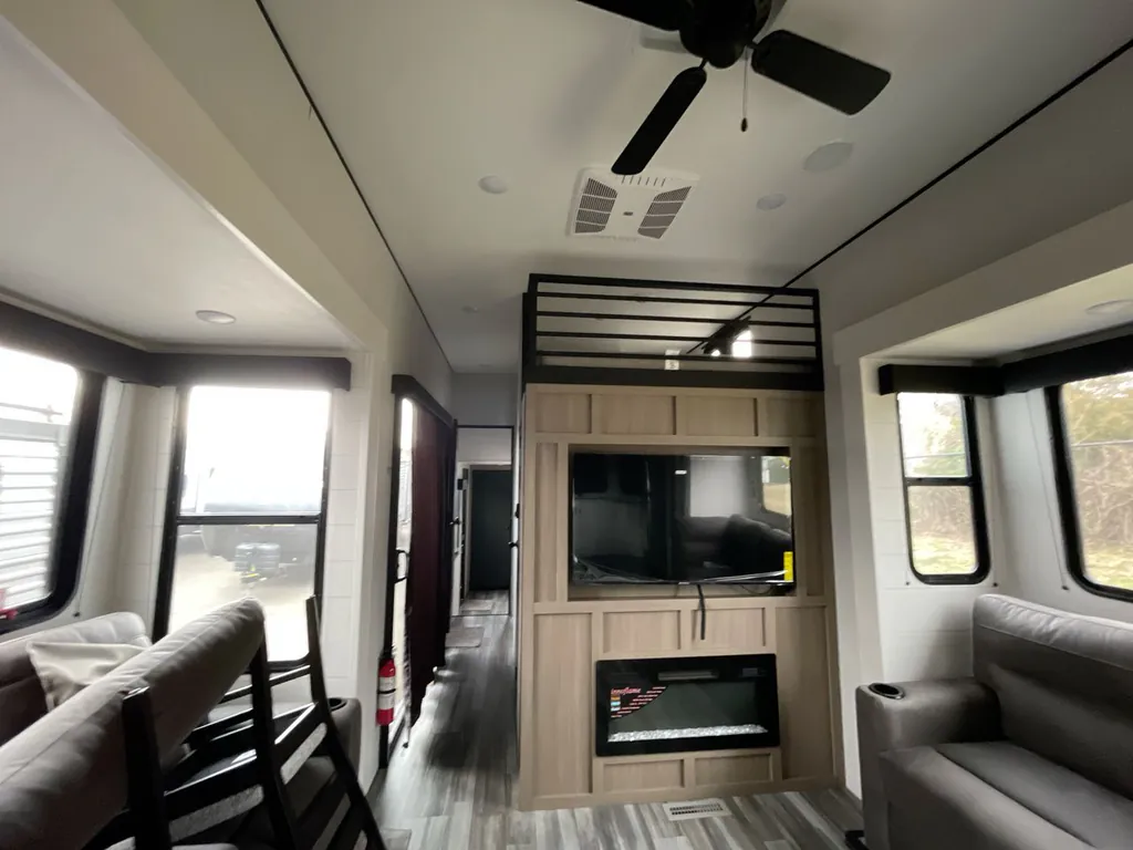 2026 Jayco Jay Flight Bungalow 404LOFT DS, Photos photo 11