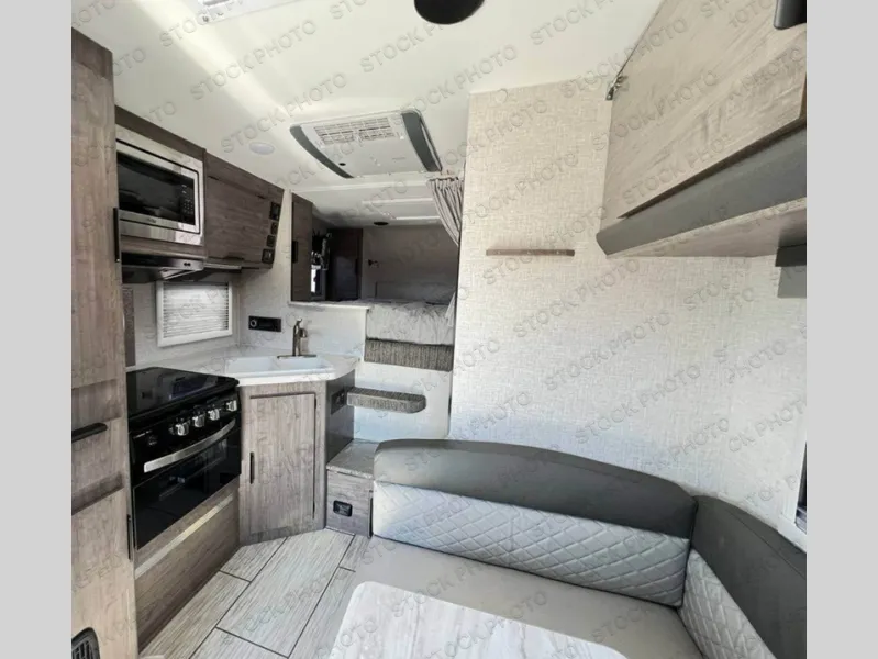 2026 Lance Lance Truck Campers New    850 - Photo 2