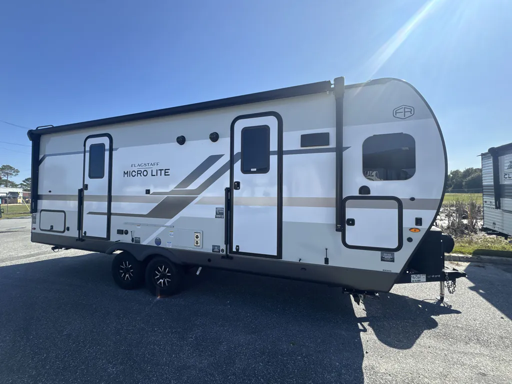 2026 Forest River Flagstaff Micro Lite 25FKB, Photos photo 5