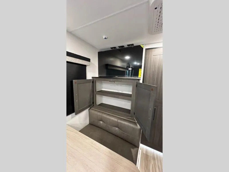 2026 Venture RV Stratus 200VRB - Photo 4