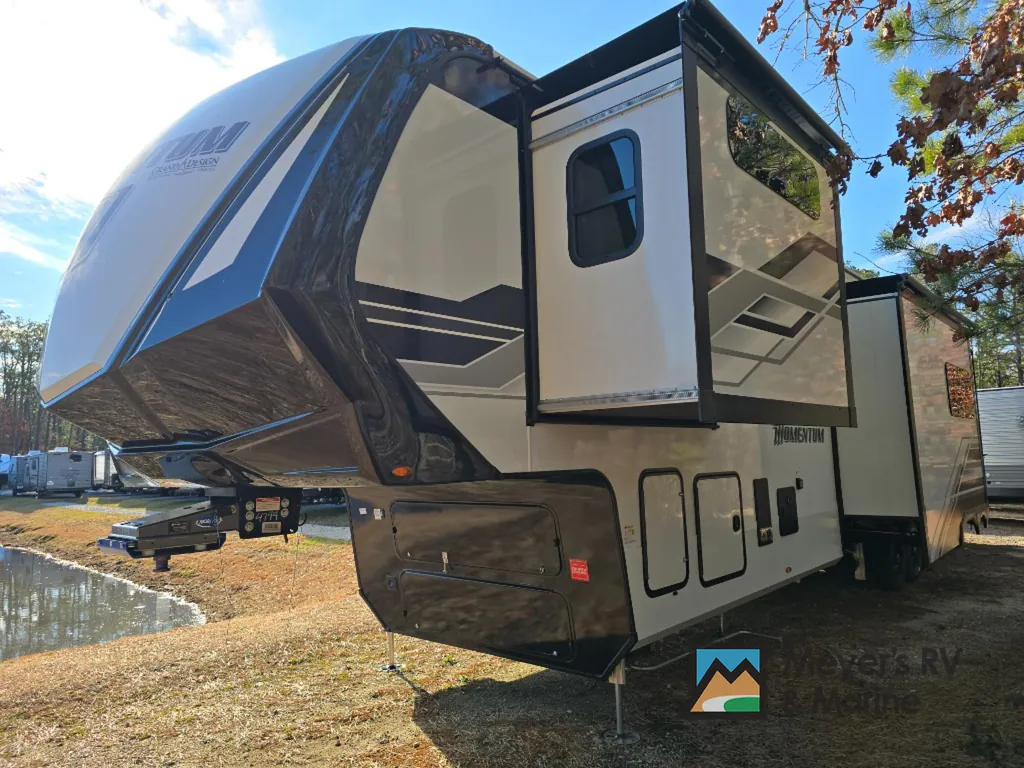 2026 Grand Design Momentum 399M, Photos photo 8