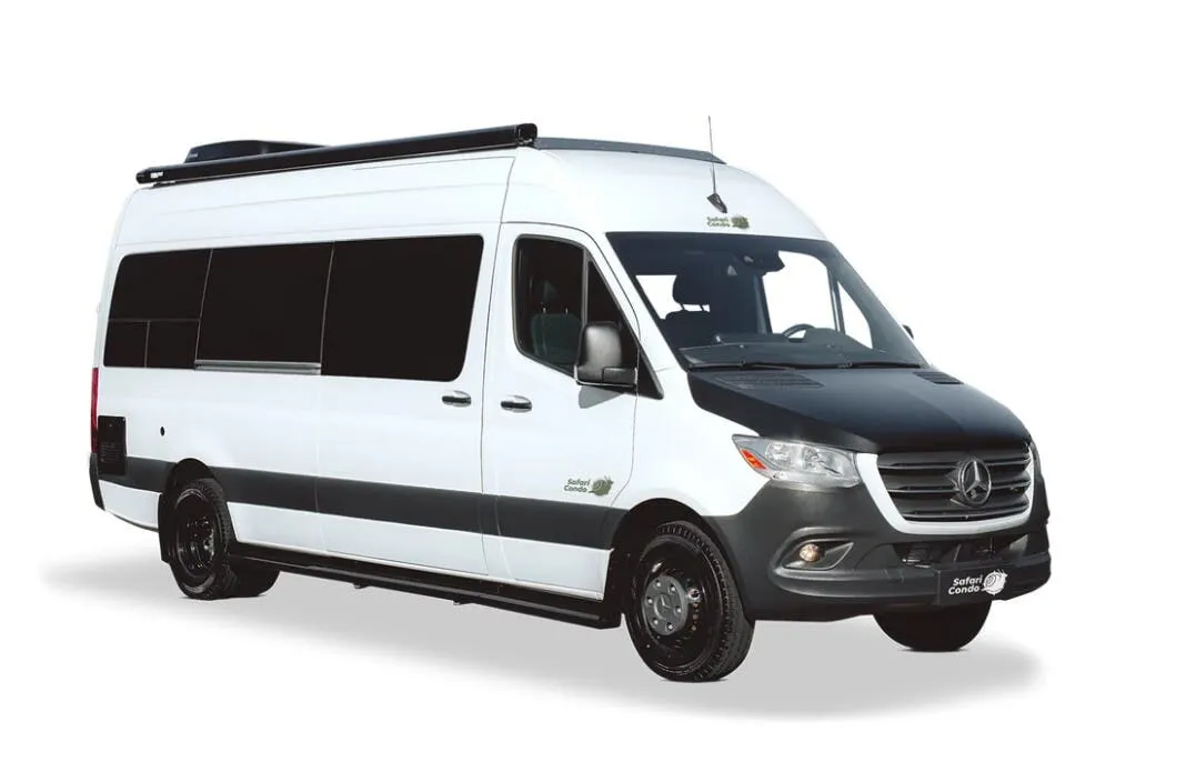 Safari Condo Mercedes Sprinter XL Plus 22 exterior