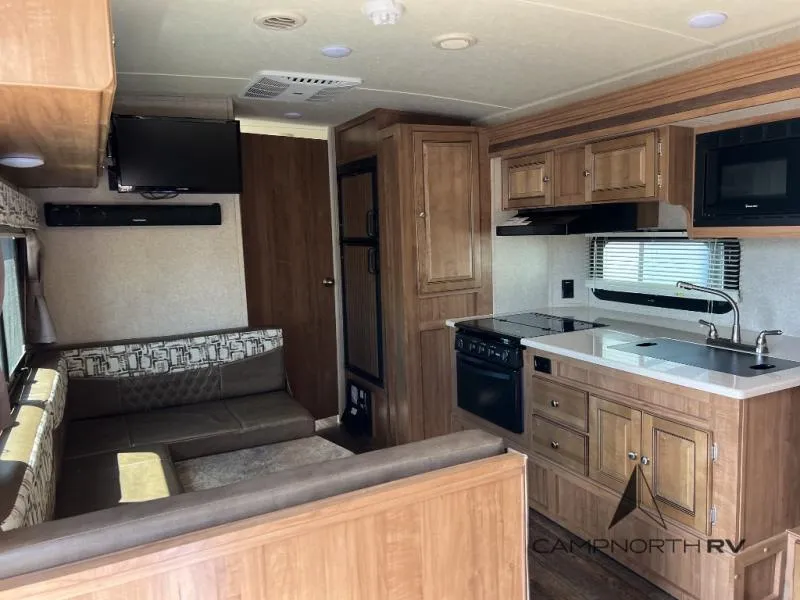 2018 Forest River RV Rockwood Mini Lite 2503S - Photo 4