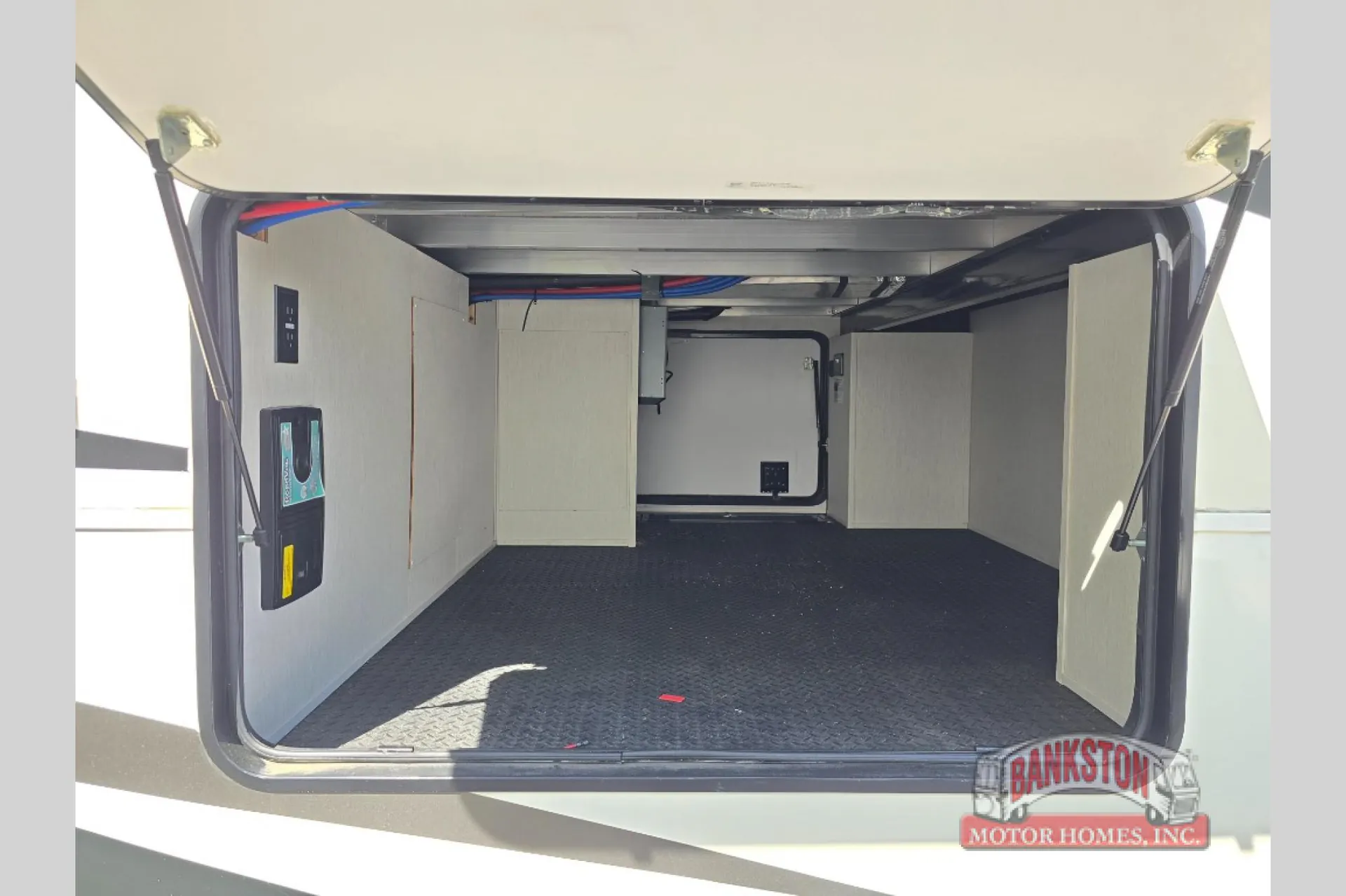 2021 Forest River RiverStone Reserve Series 3670RL - Photo 4