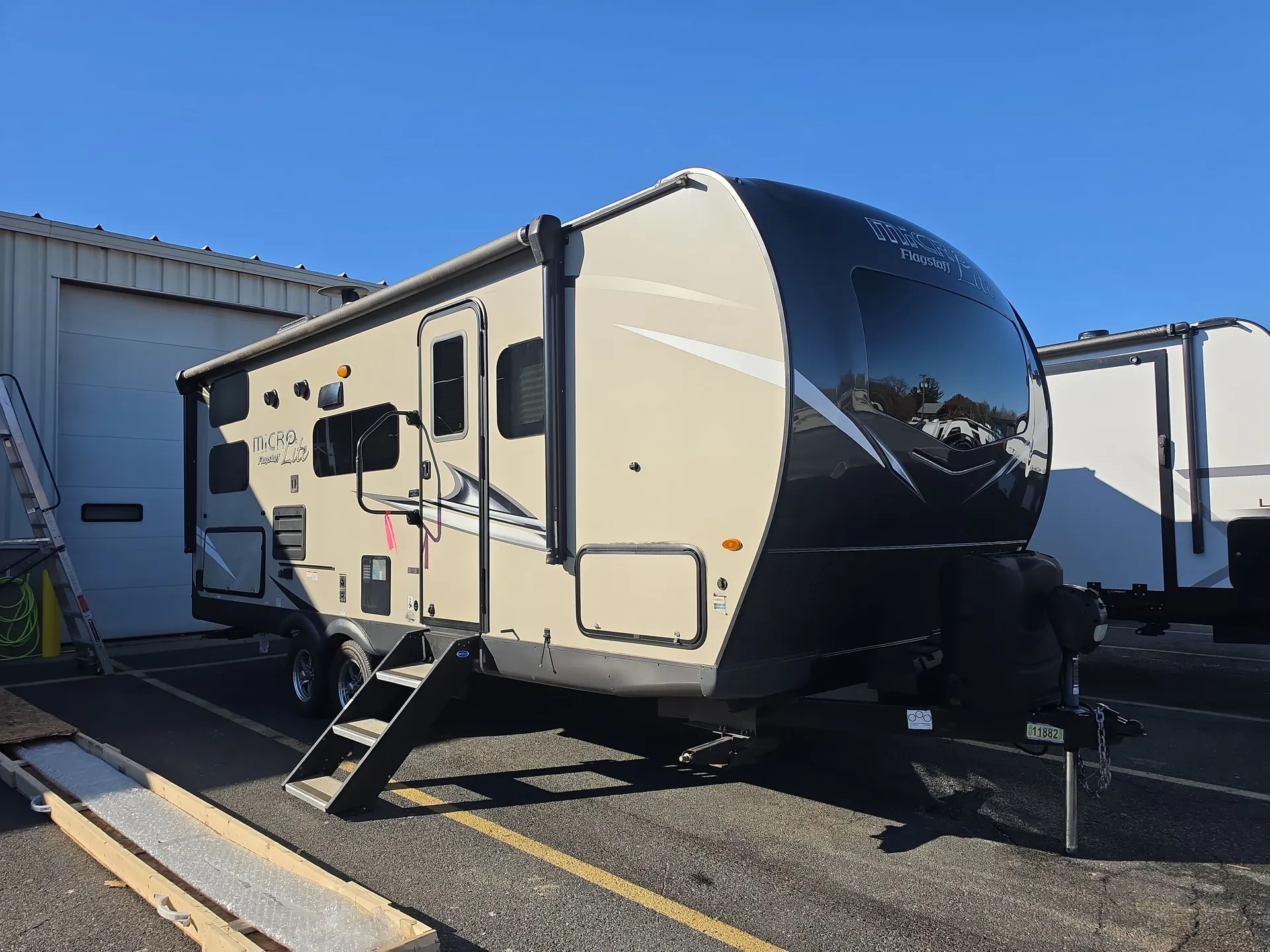 2021 Forest River Flagstaff Micro Lite 25BRDS