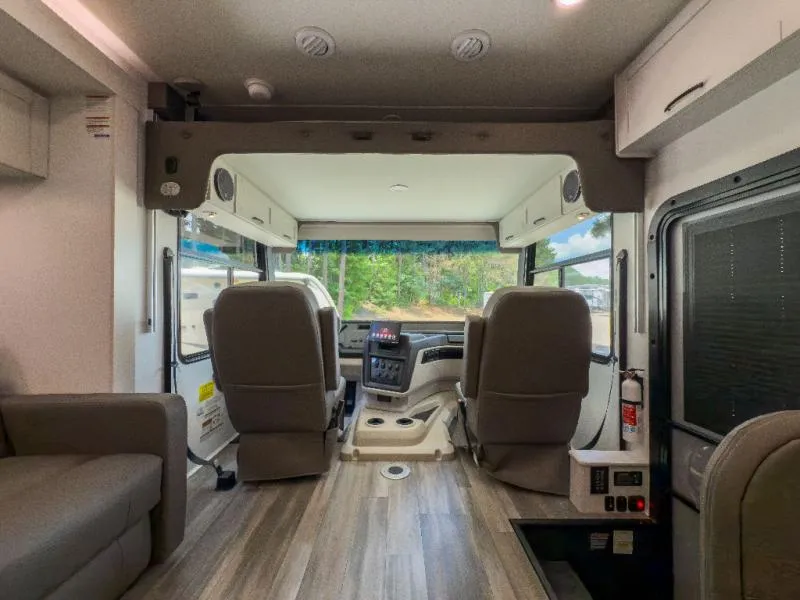2026 Jayco Precept 36C - Photo 3