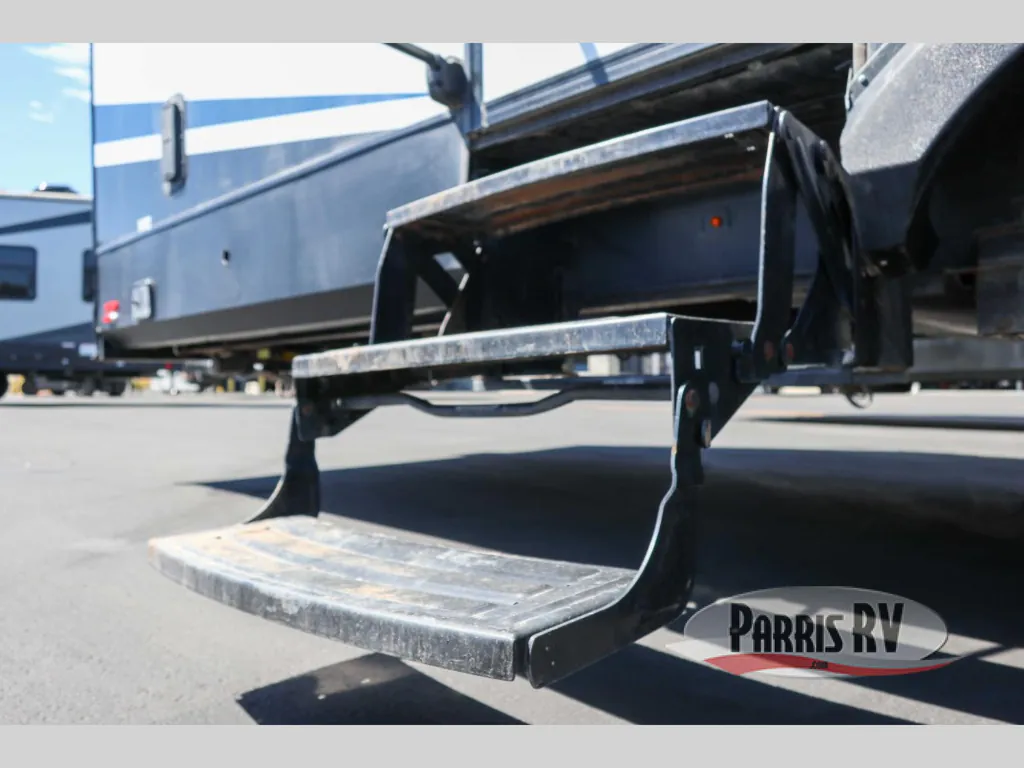 2019 Forest River XLR Nitro 33VL5, Photos photo 11