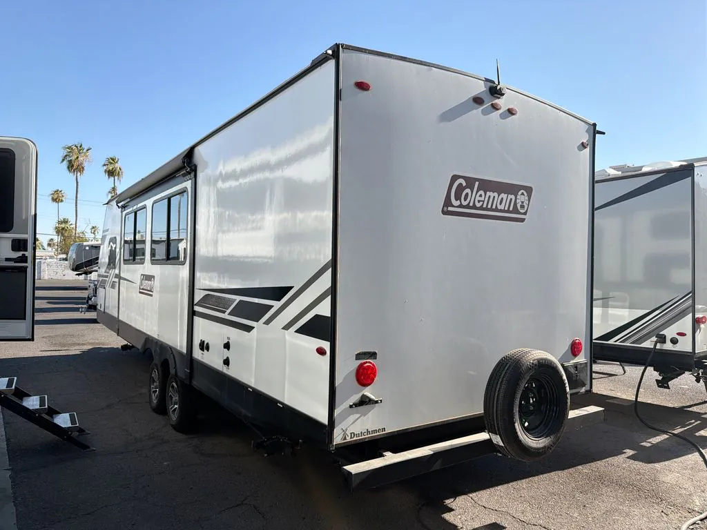 2023 Dutchmen Coleman Light 2835BH - Photo 3