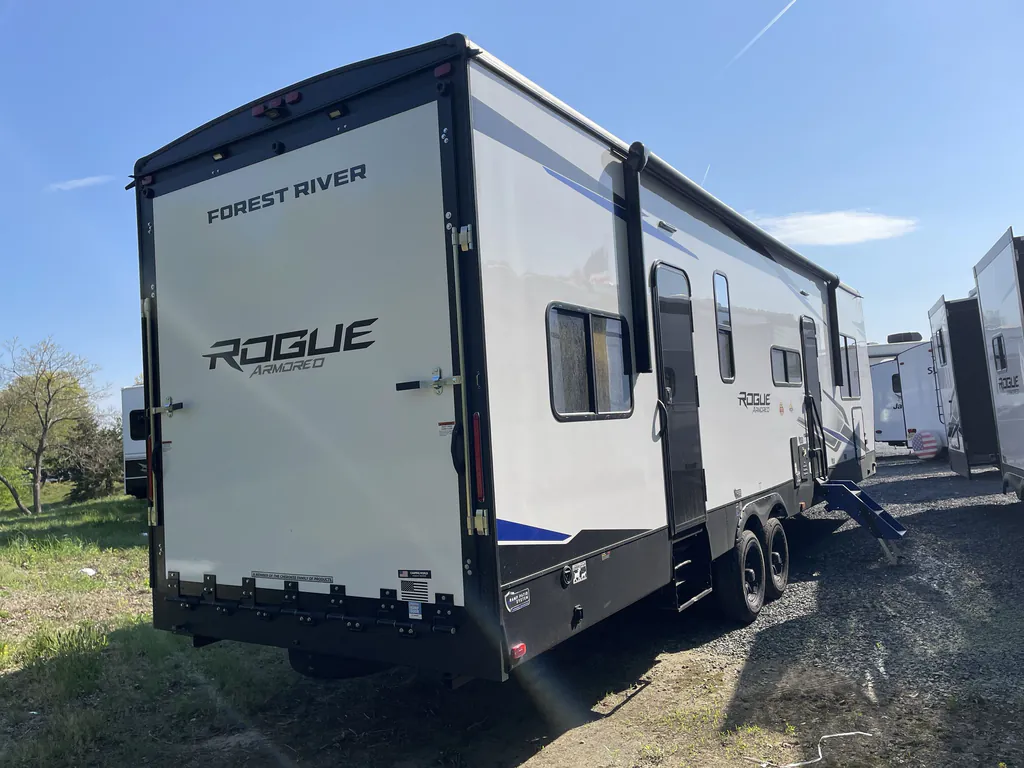 2026 Forest River Vengeance Rogue Armored 32L132, Photos photo 7