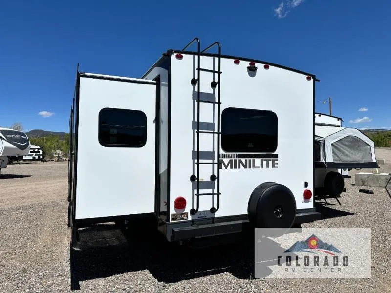 2025 Forest River Rockwood Mini Lite 2516S - Photo 3