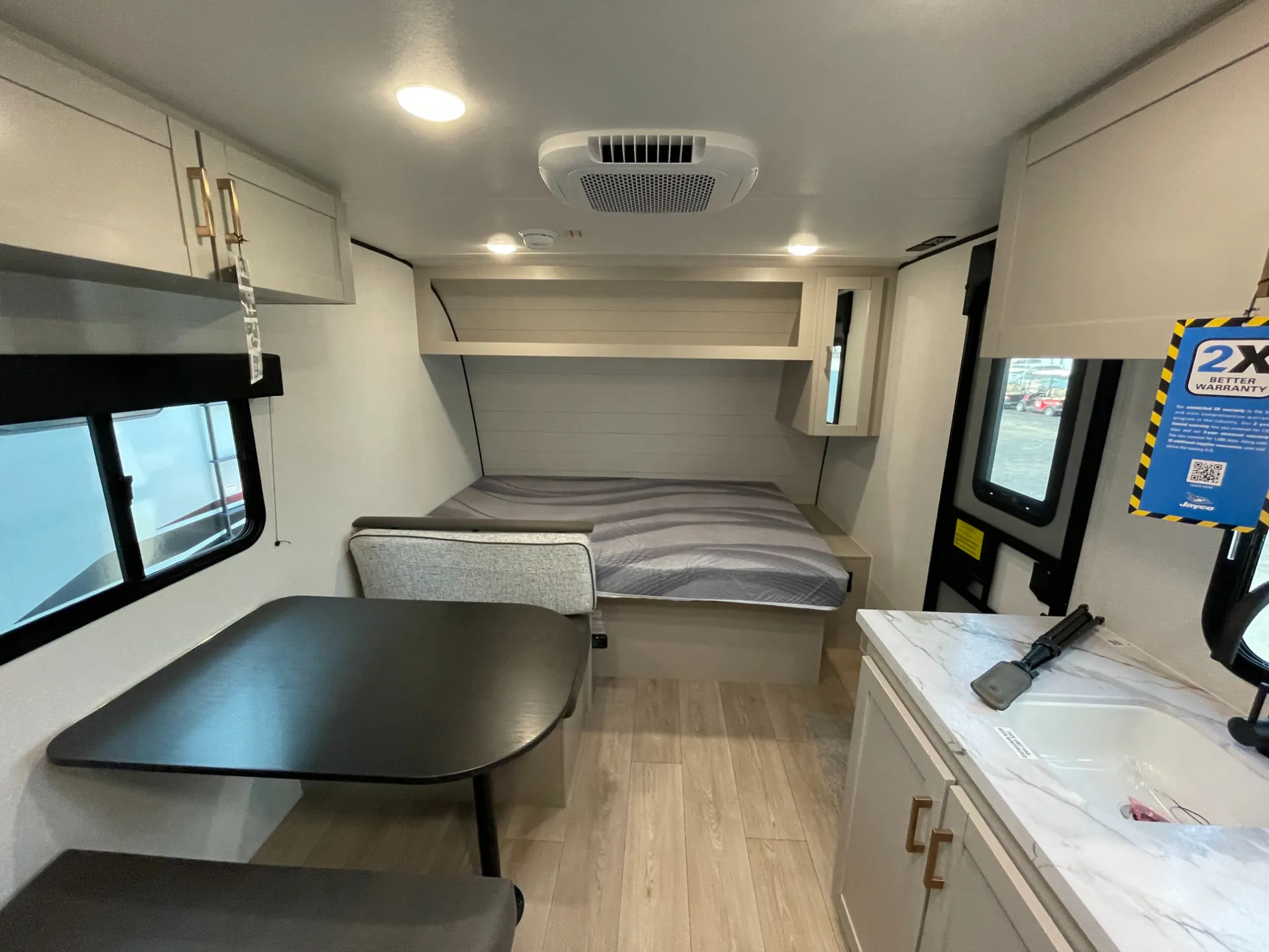 2027 Jayco Jay Feather Air SL 17BHSL - Photo 4