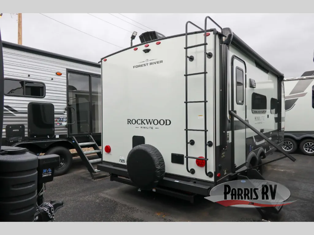 2027 Forest River Rockwood Mini Lite 2109S, Photos photo 7