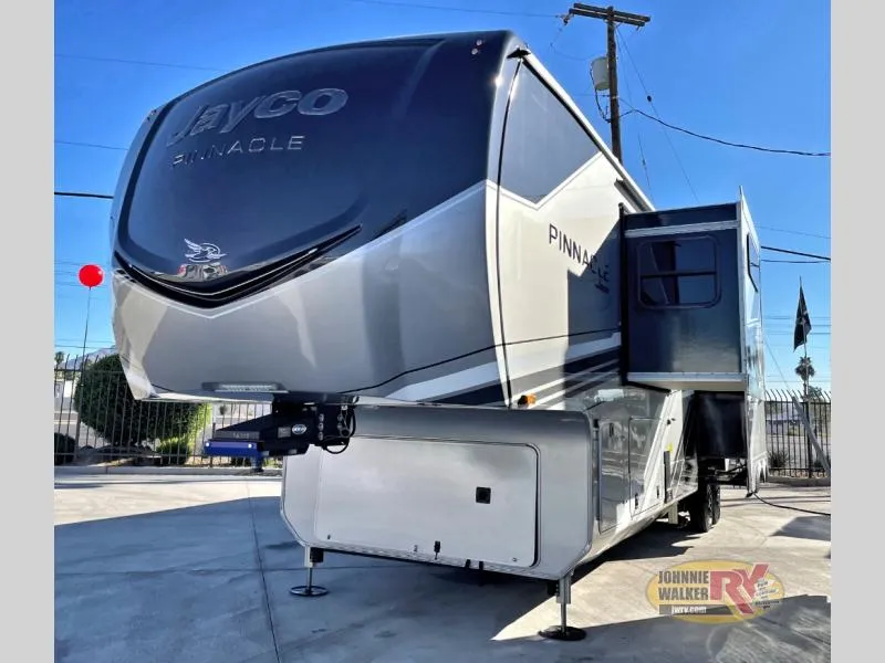 2026 Jayco Pinnacle 38FBRK - Photo 4