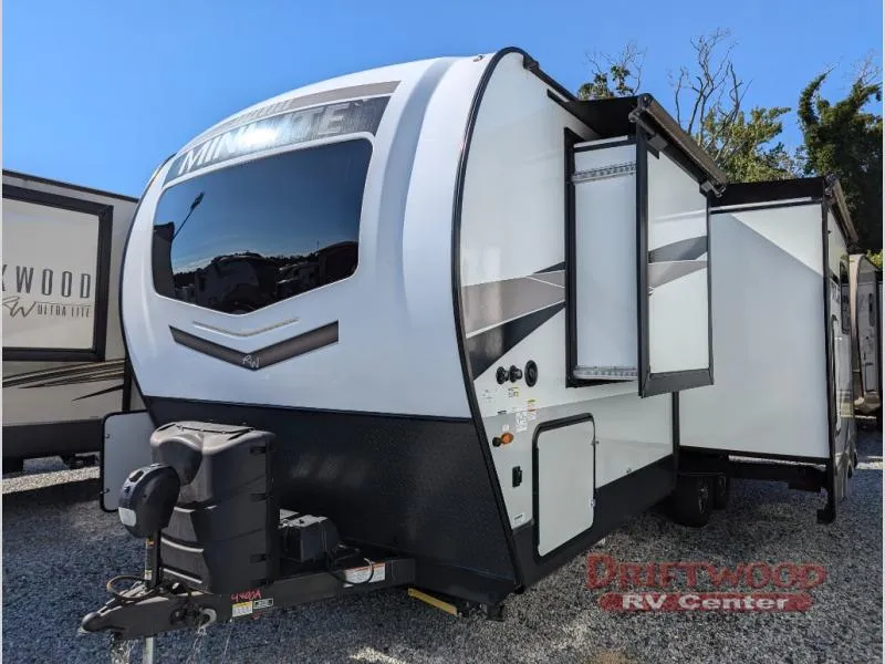 2023 Forest River Rockwood Mini Lite 2511S - Photo 3