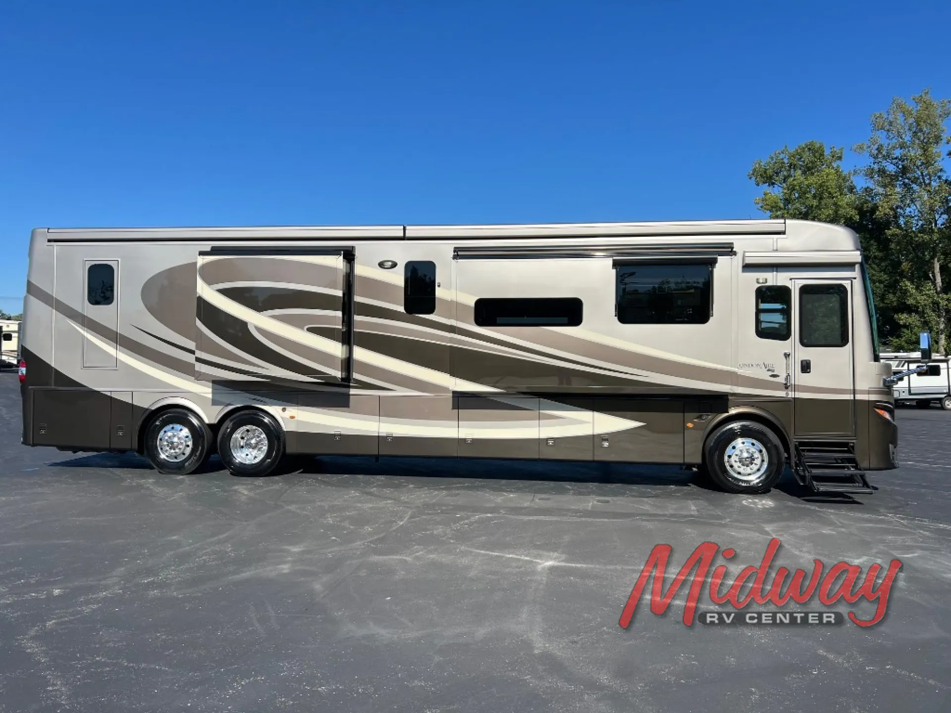 2019 Newmar London Aire 4551 - Photo 2