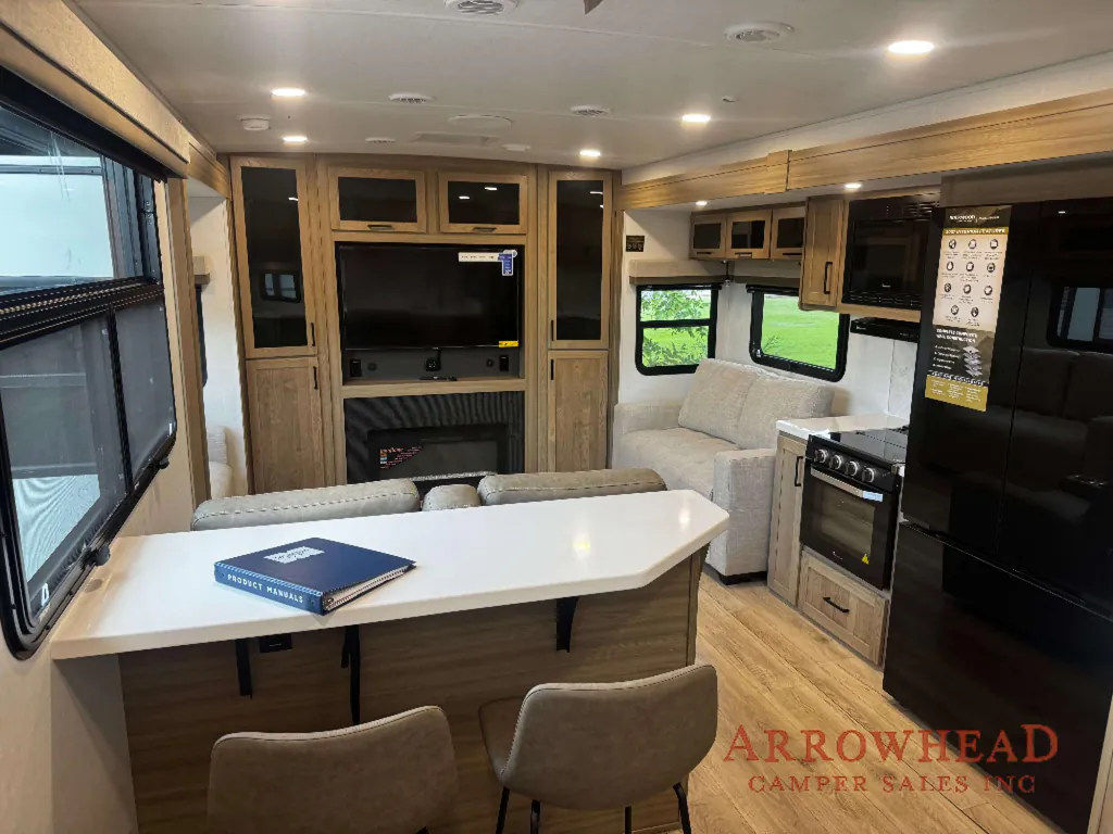 2027 Forest River Rockwood Ultra Lite 2921RL, Photos photo 19