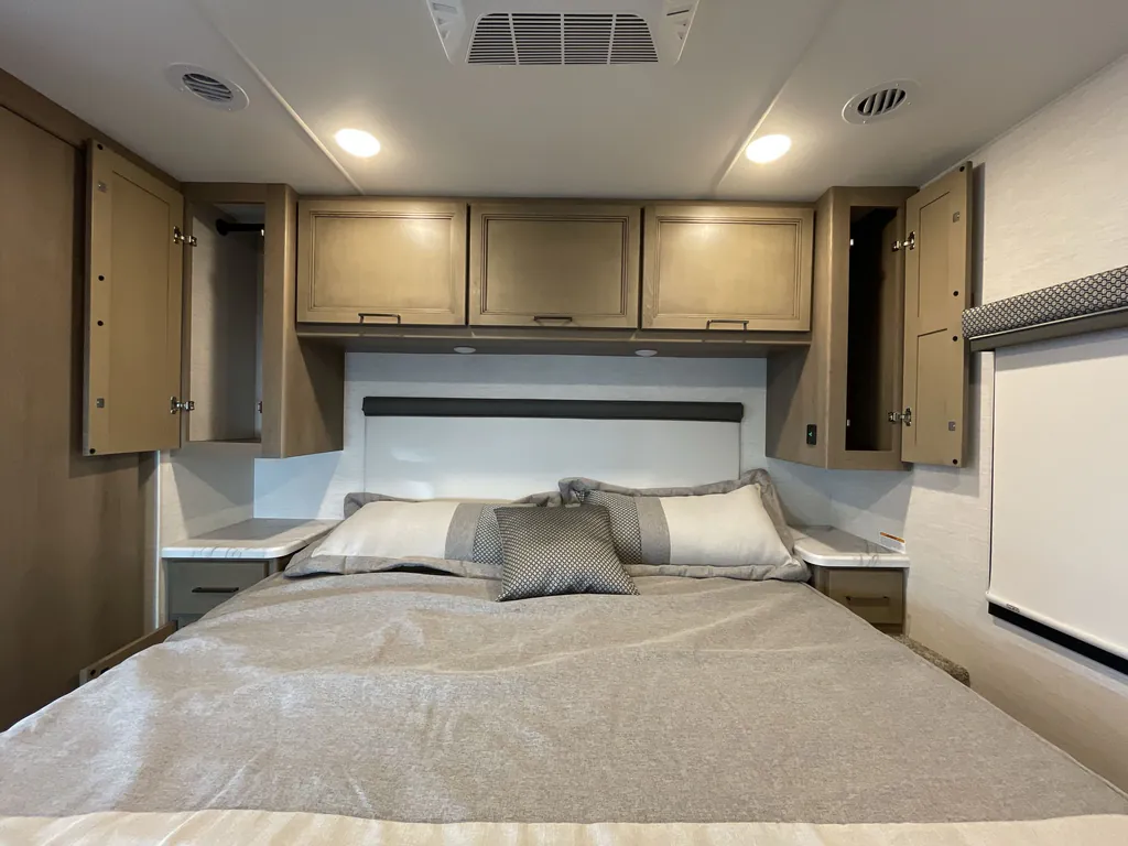 2026 Thor Motor Coach Freedom Traveler A29, Photos photo 22