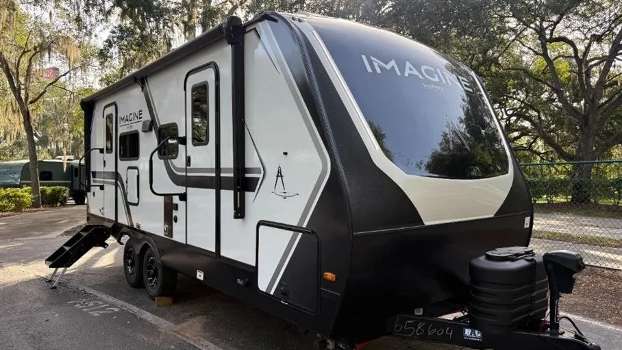 2027 Grand Design Imagine 2300MK - Photo 2