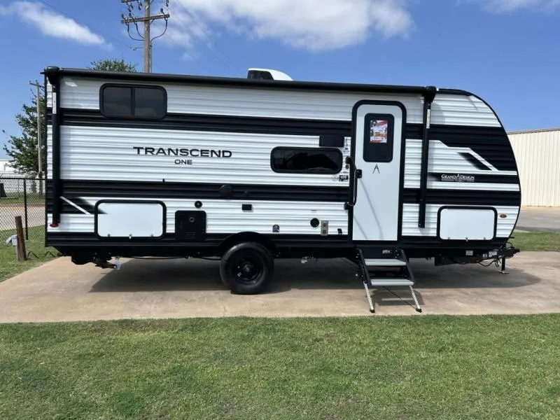 2026 Grand Design Transcend One 161DB - Photo 4