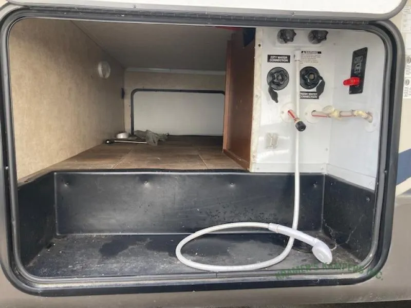 2013 Forest River RV Salem Hemisphere Lite 246RLBS - Photo 4