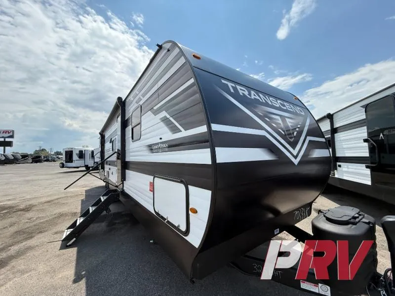 2026 Grand Design Transcend 325BHT - Photo 2