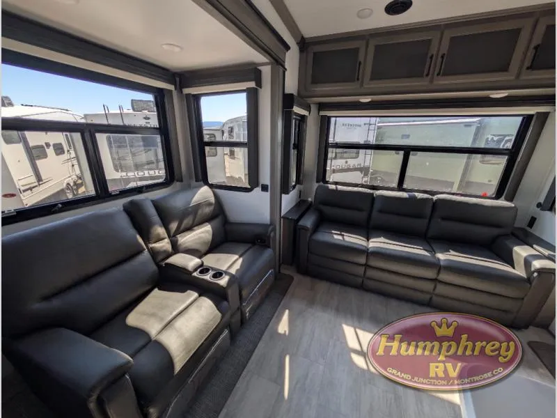 2024 Keystone Montana 3123RL - Photo 4