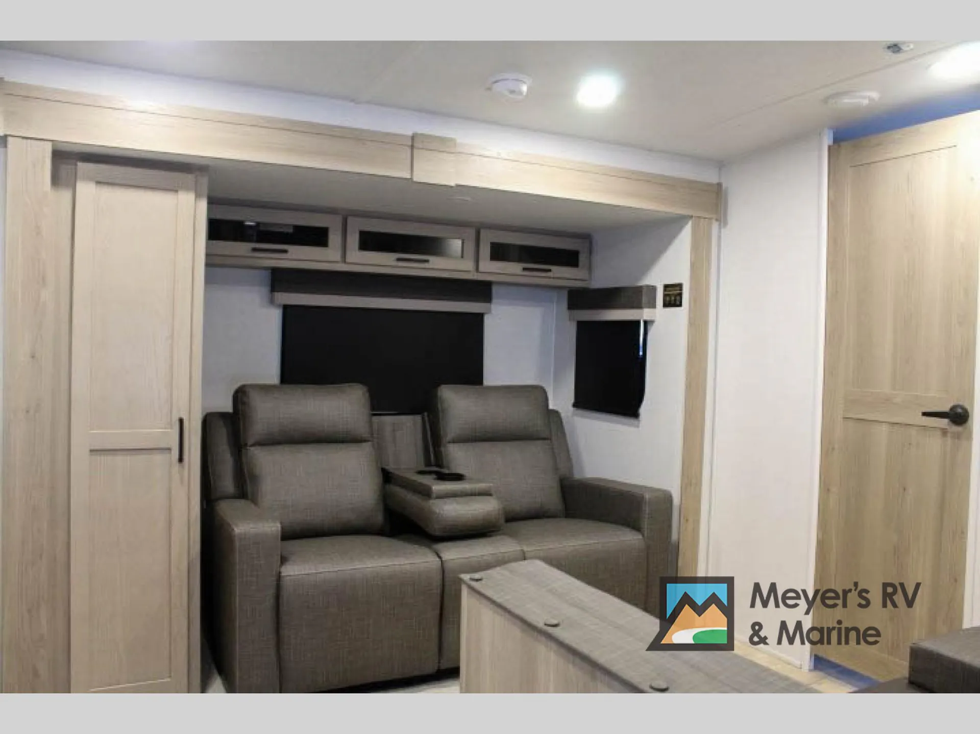 2026 Forest River Rockwood Mini Lite 2515S — Photo 5