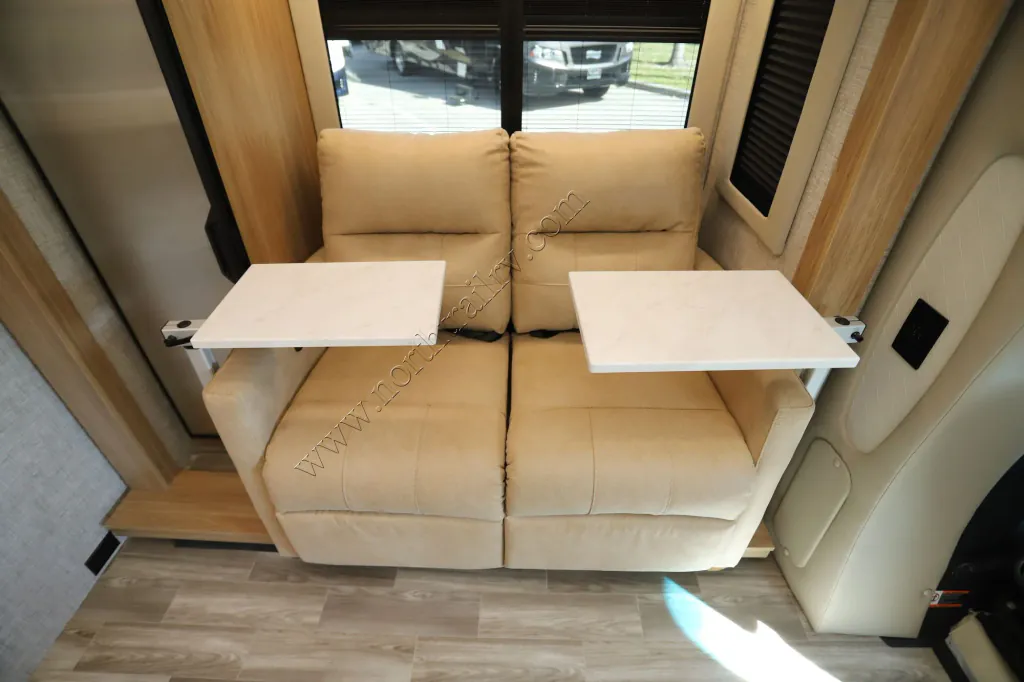 2026 Tiffin Wayfarer 25 XLW, Photos photo 12