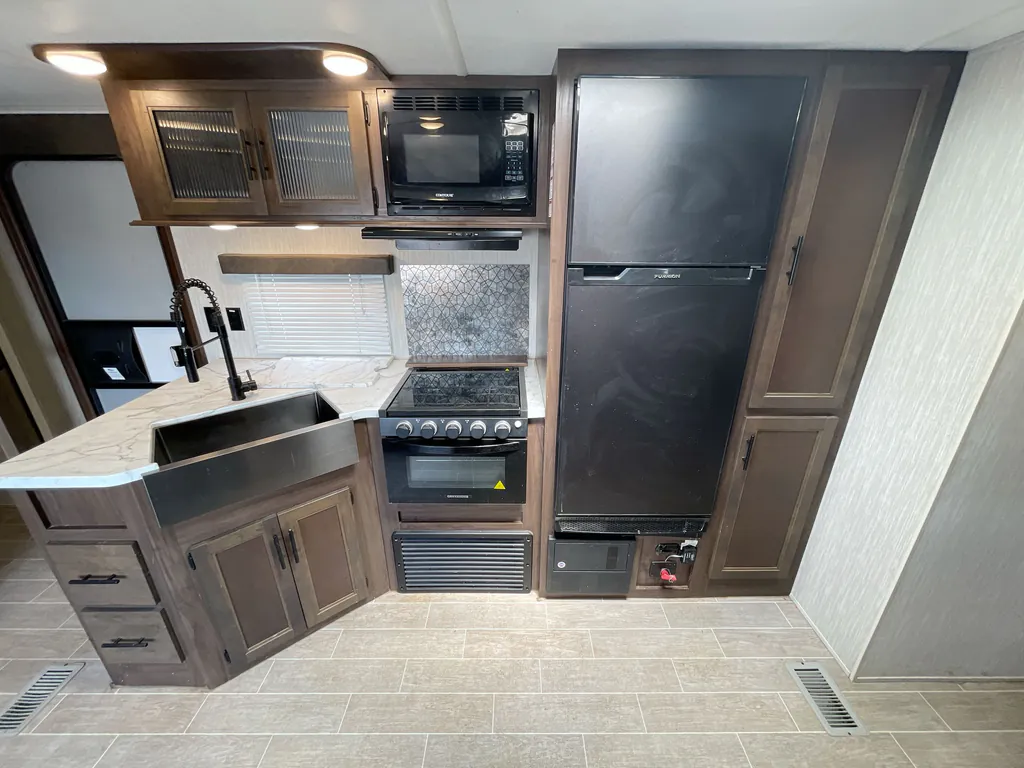 2020 Forest River Cherokee 294BH, Photos photo 8