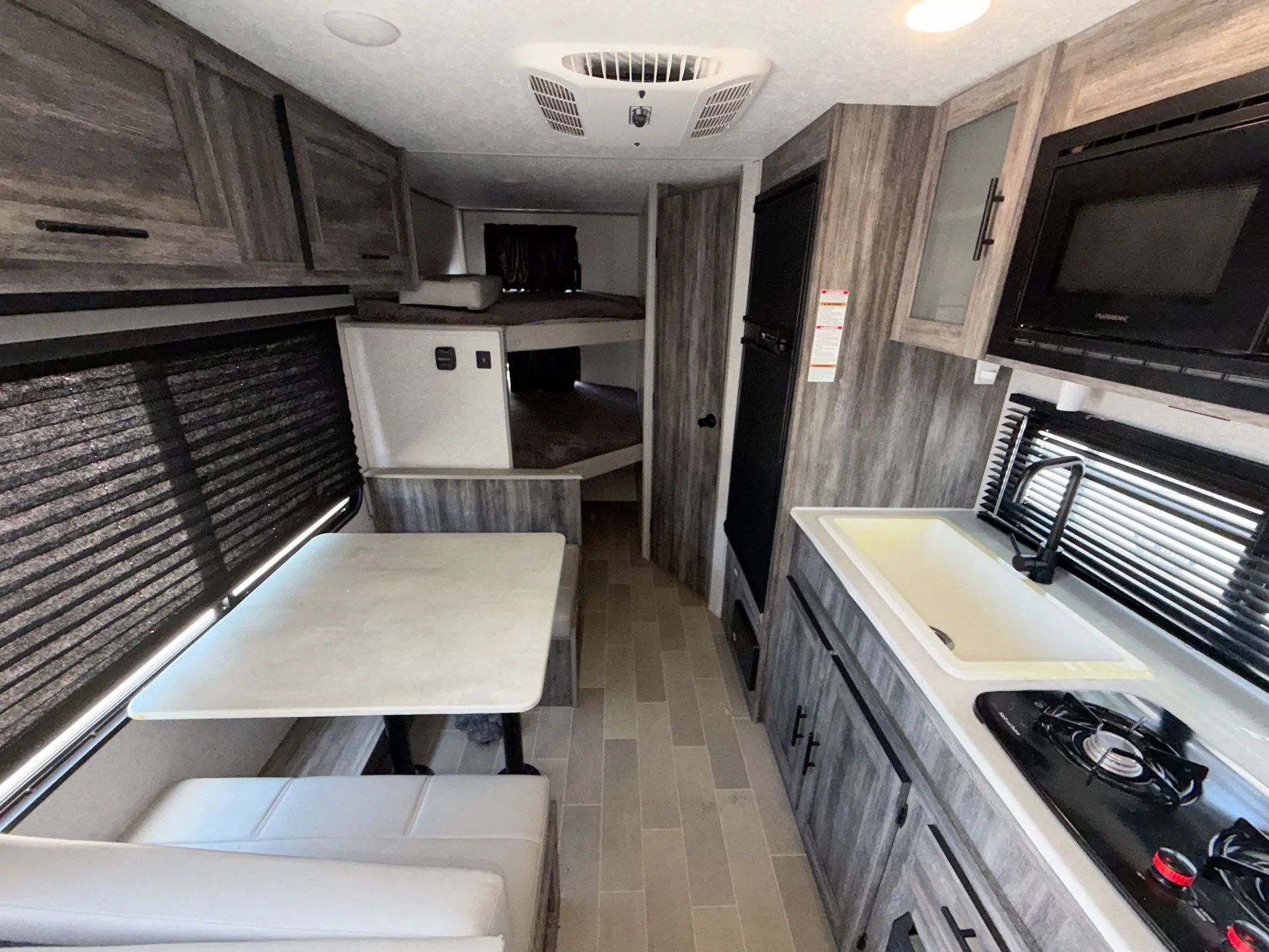 2020 Forest River Wildwood Fsx 179DBK — living area main