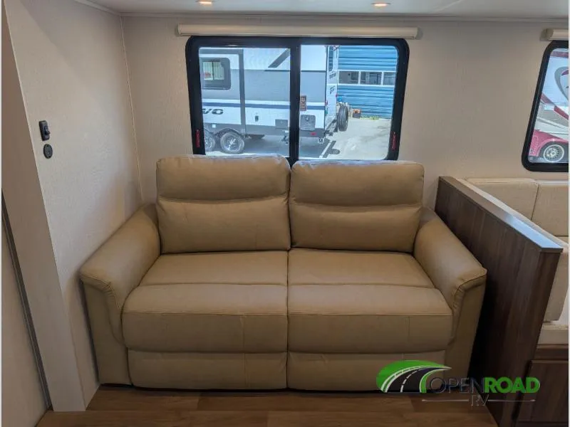 2026 Winnebago Access 27BH - Photo 4