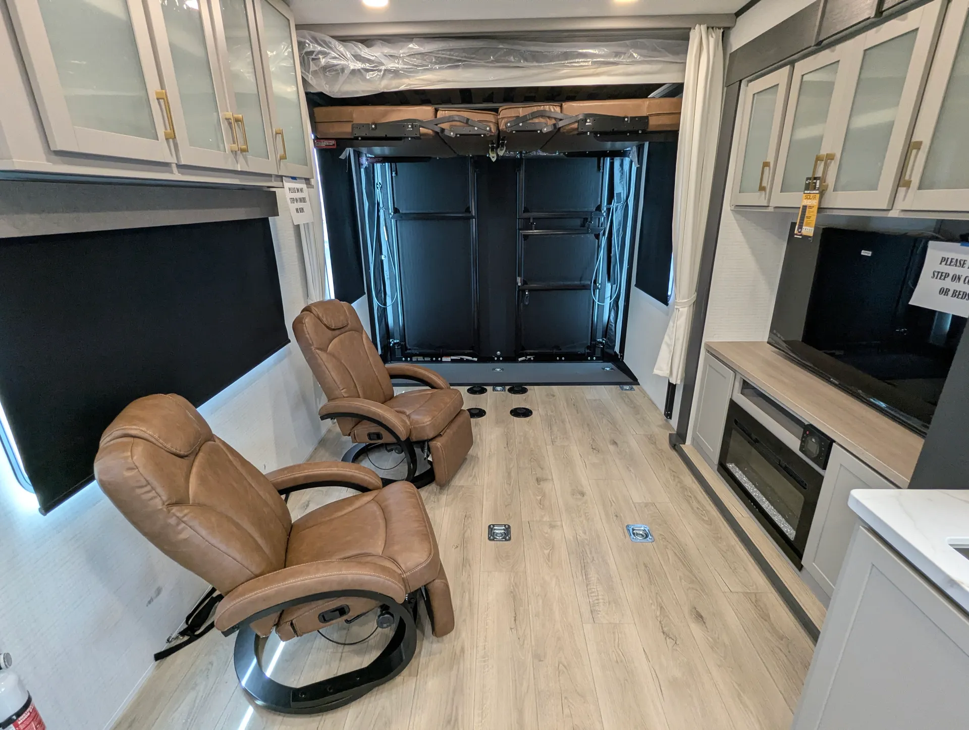 2026 Forest River Stealth 2600 — Photo 6