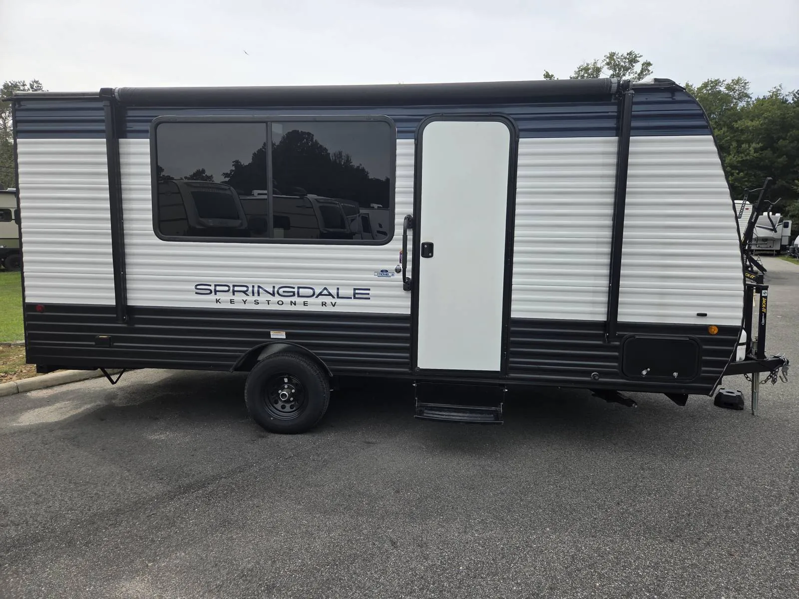2025 Keystone Springdale Mini 1710MB - Photo 2