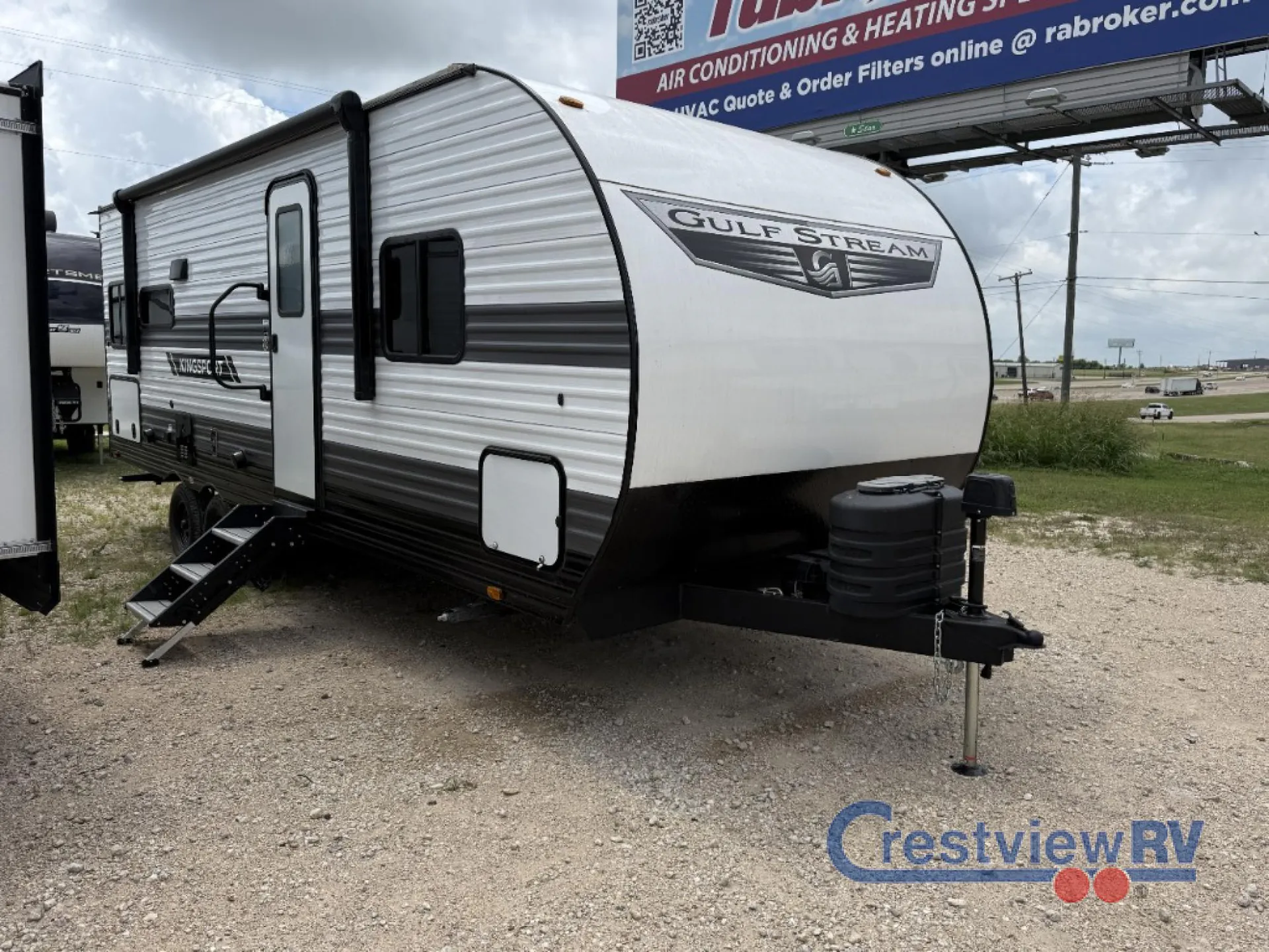2024 Gulf Stream Kingsport Ultra Lite 236RL - Photo 3