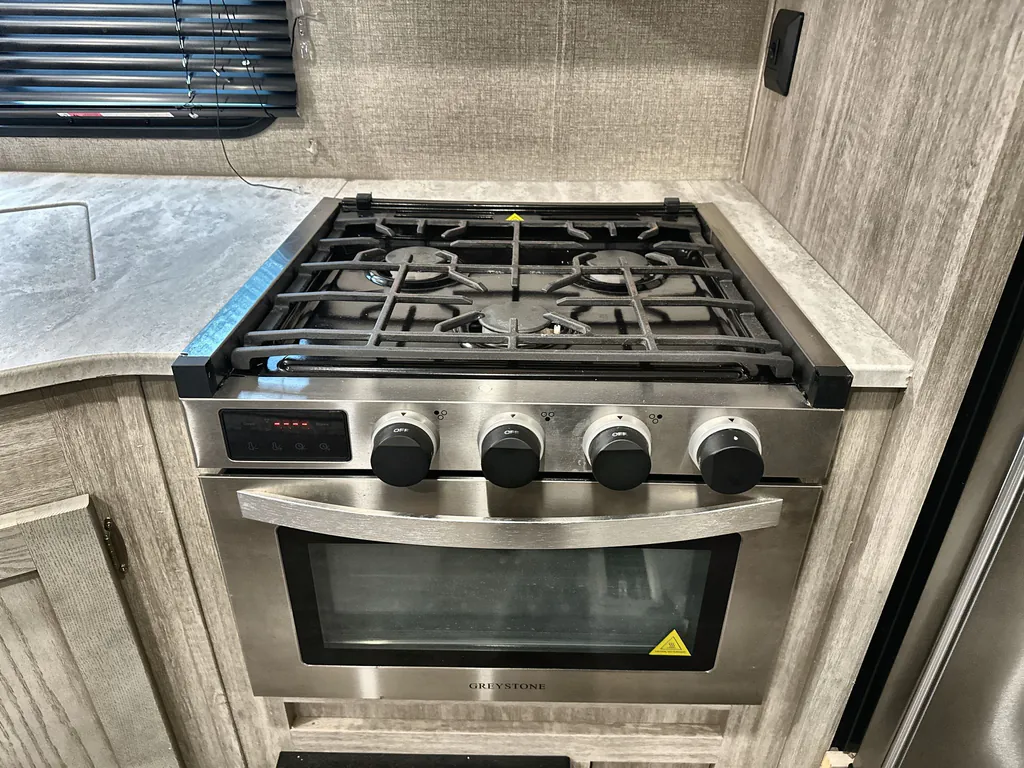 2022 Coachmen Catalina Legacy Edition 243RBS, Photos photo 10