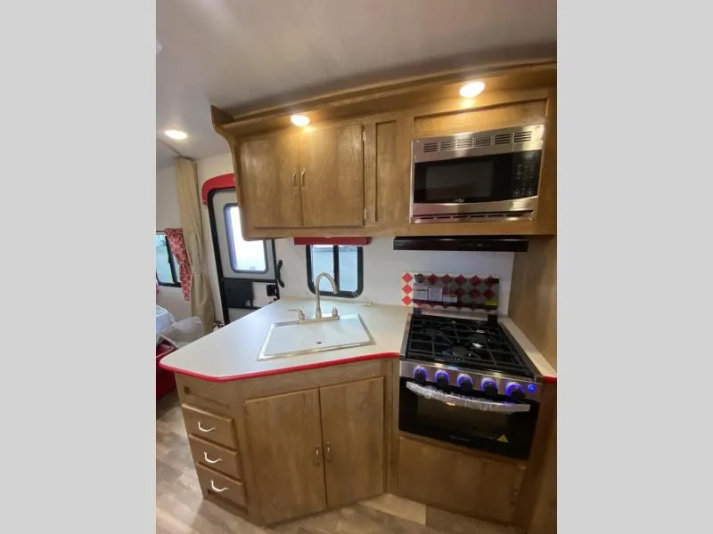 2025 Gulf Stream RV Vintage Cruiser 23MBS - Photo 4