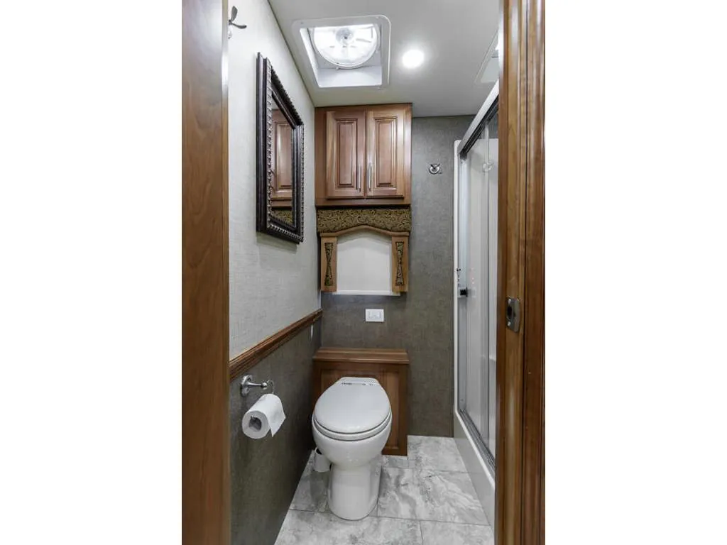 2018 Entegra Coach Aspire 42DEQ, Photos photo 32