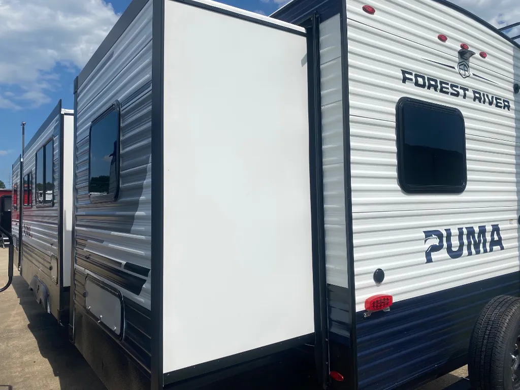 2027 Forest River Puma 32RBFQ2 - Photo 4