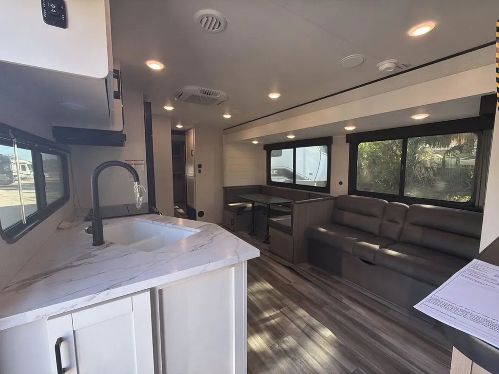 2026 Jayco Jay Flight SLX 321BDS, Photos photo 21