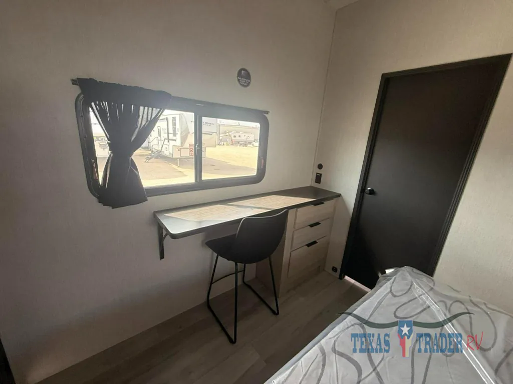 2026 Forest River Cardinal 37GALLEY, Photos photo 13
